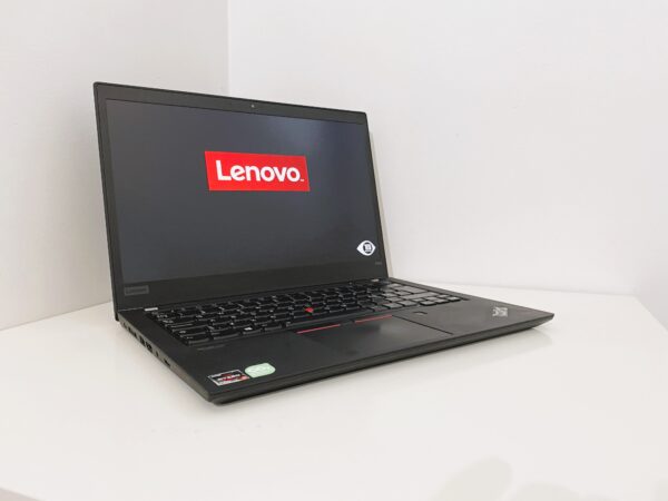 Lenovo_ThinkPad_P14S