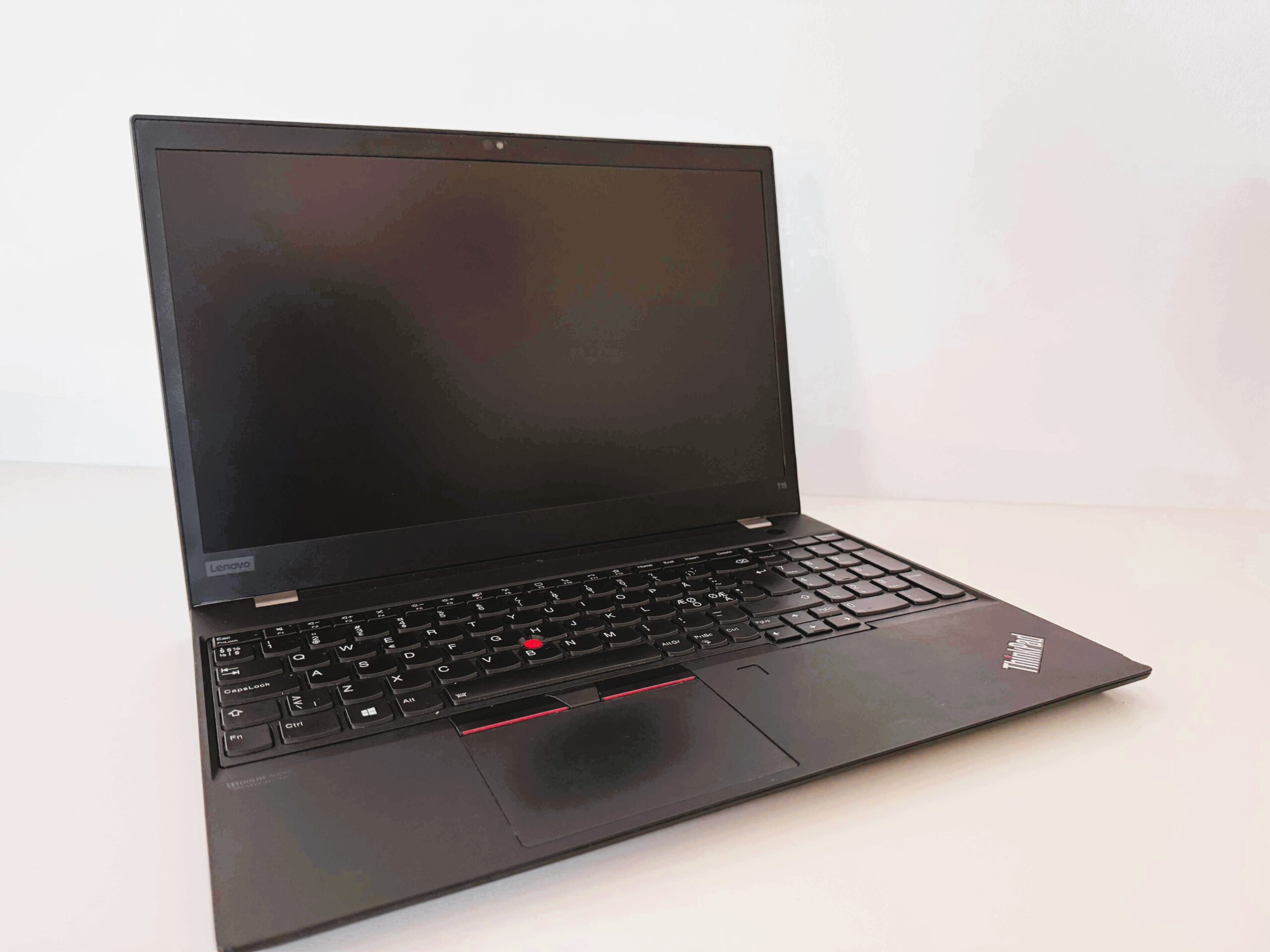 Lenovo_ThinkPad_T15